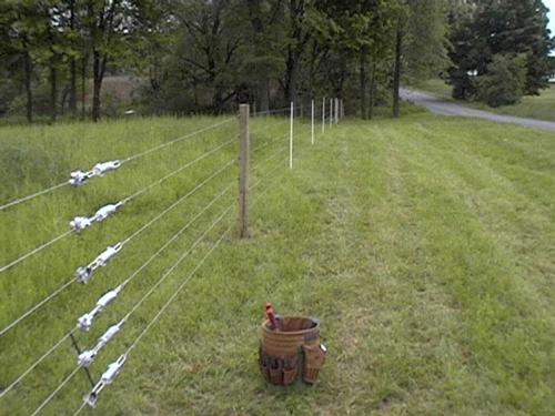 High tensile electric fence